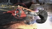 Injustice: Götter unter uns - Neuer Trailer zeigt Batman v Superman Update für die mobile Version