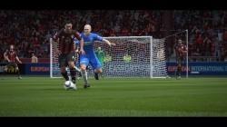 FIFA 16 - FIFA kommt ins Stolpern - Titel im Test