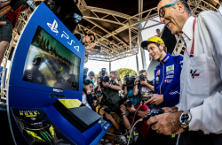 Valentino Rossi - The Game - Pre-Launch Vorführung beim Grand Prix von Katalonien überzeugt Rossi